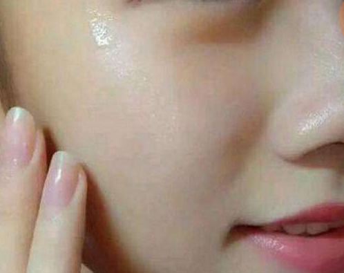 激光祛斑恢復(fù)期要注意什么