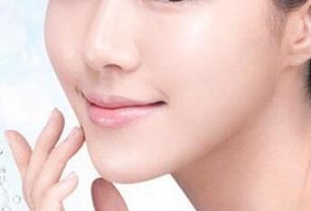 玻尿酸豐下巴歪了怎么辦