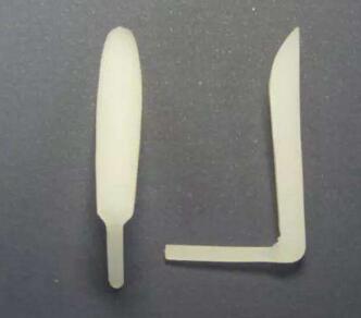 硅膠隆鼻時(shí)間長(zhǎng)了會(huì)出現(xiàn)鈣化的問(wèn)題嗎