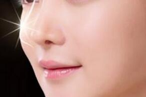 假體隆鼻失敗可以修復(fù)自然嗎