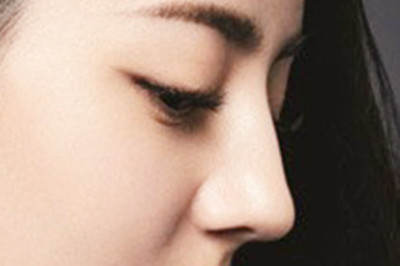 假體隆鼻手術(shù)安不安全