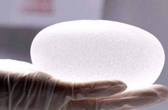 假體豐胸后不對(duì)稱怎么辦