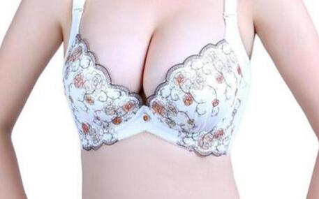 假體隆胸選擇多大型號比較好