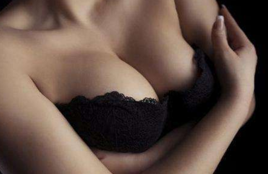 做假體隆胸要注意什么